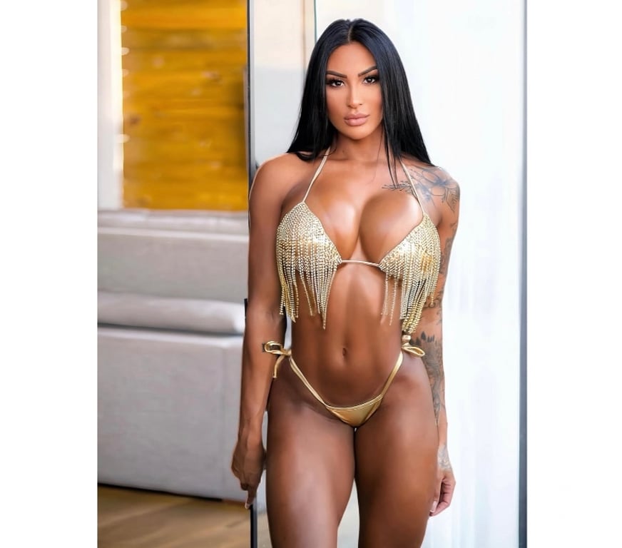 Escorts West Midlands Birmingham - Photos for Liz brunette stunning Brazilian