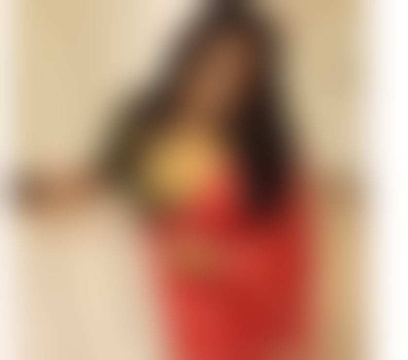 Escorts West London Hillingdon - Photos for SUZEE SOUTH INDIAN CHUBBY GIRL NEW IN TOWN 🇮🇳