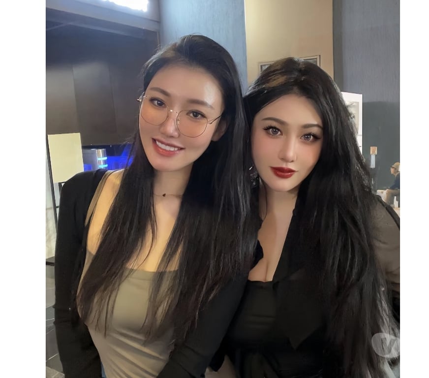 Escorts Greater Manchester Oldham - Photos for 4 hand Asia new，deep tissue massage + b2b