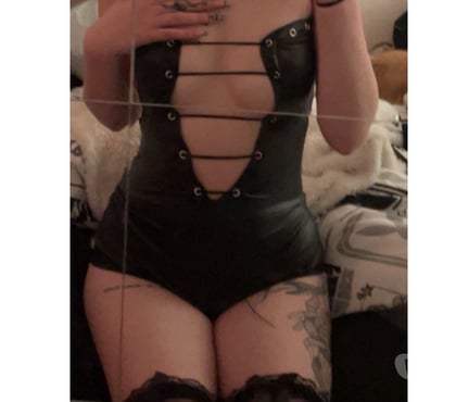  Escorts & Erotic Massage Wolverhampton City Centre Wolverhampton - Photos for British 20 year old slut 💦🔞