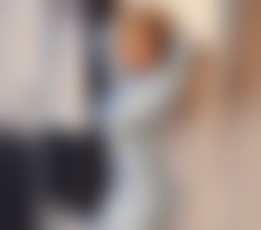 Escorts East London Stratford - East London - Photos for 🖤 DARK-HAIRED BEAUTY WITH CURVES