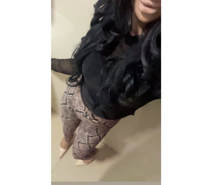 Escorts East London Canary Wharf - East London - Photos for Stunning Polish Escort