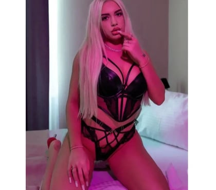 Escort Westcliff-on-Sea Southend-on-Sea - Photos for Hi I bianca 💗party girl 🍾no rush 💦 24h🗨