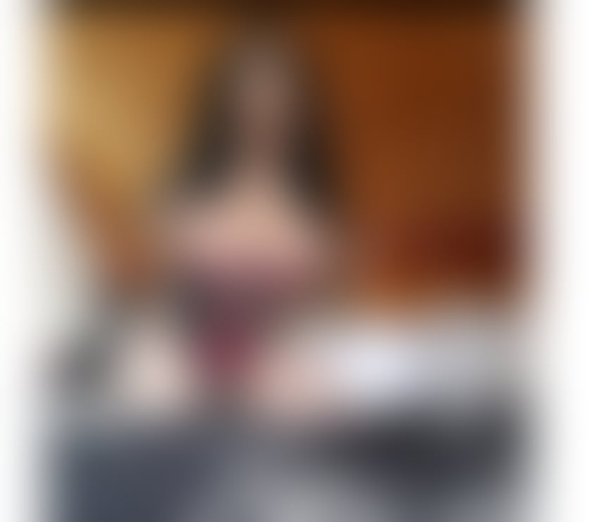 Escorts South East London Croydon - Photos for Best brunette delicious 😋 Ella independent party🥂girls