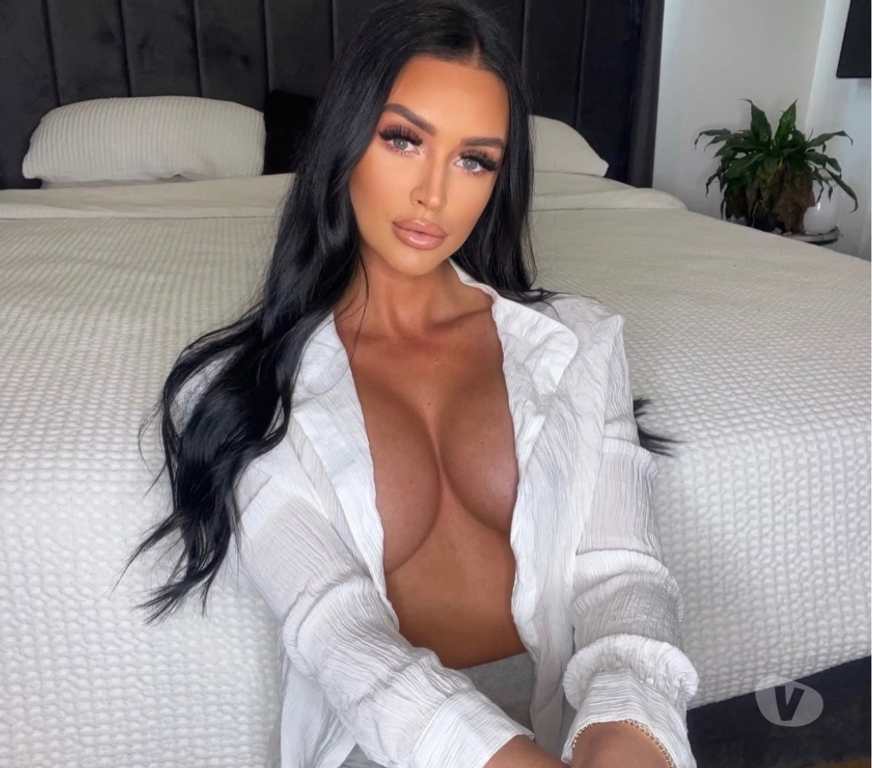 Escorts Hertfordshire East Hertfordshire - Photos for 🆂🆄🅿🅴🆁 🅷🅾🆃 🅱🅾🅳🆈