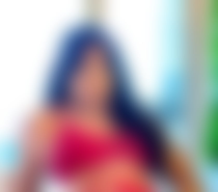 Trans Escorts West Midlands Birmingham - Photos for Isabella • XXL • Fitness woman