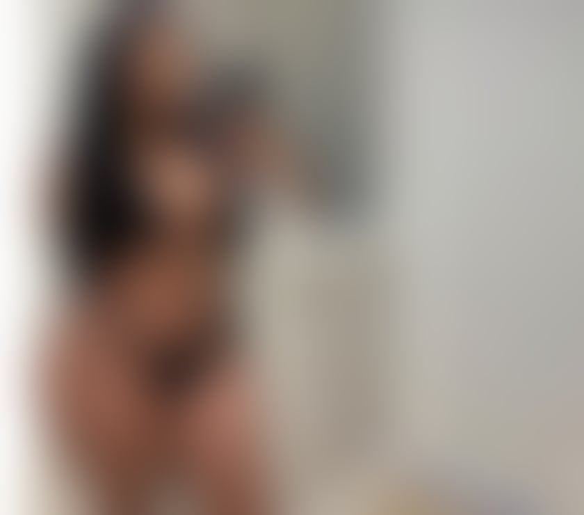 Escorts Cheshire East Crewe - Cheshire East - Photos for New Roxy Ebony Hot 🍑 curvy 💦 unhurried services