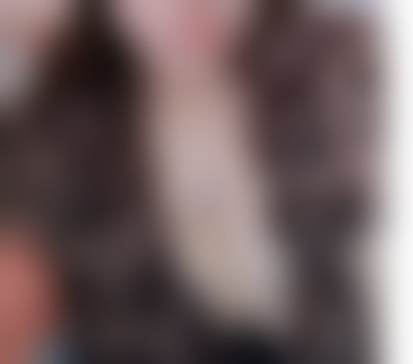 Escorts Essex Thurrock - Essex - Photos for I am a beautiful Asian girl. A smiling and massage perfect