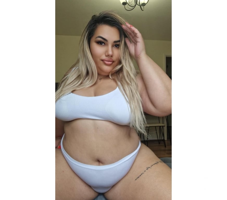 Escorts North London Edmonton - North London - Photos for Chubby ajlin new girl in edmonton 💋
