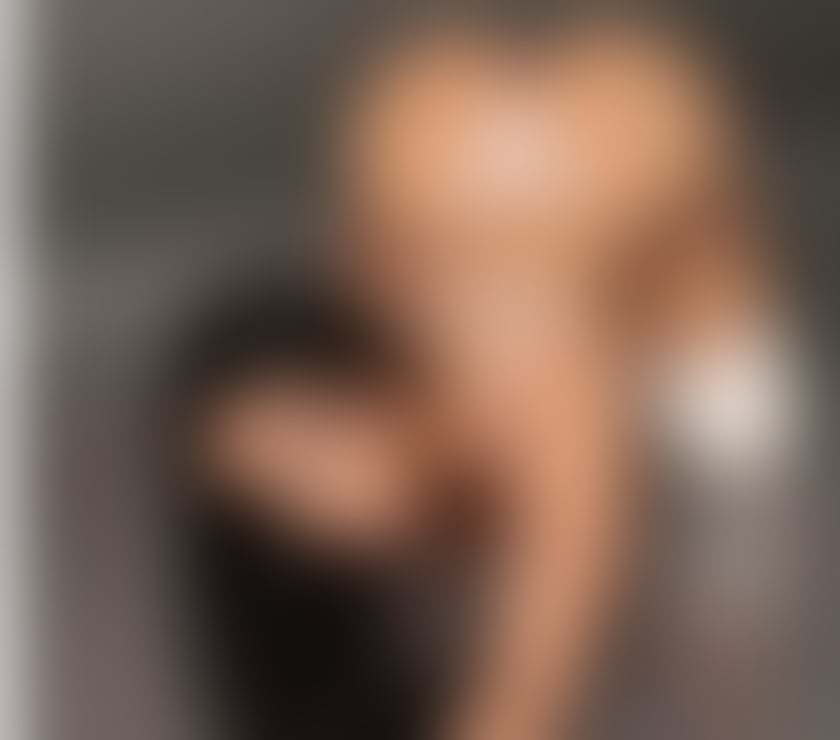 Escorts South West London Fulham - South West London - Photos for Sexy Brazilian Model Party Girl Anein London 🔥🍾