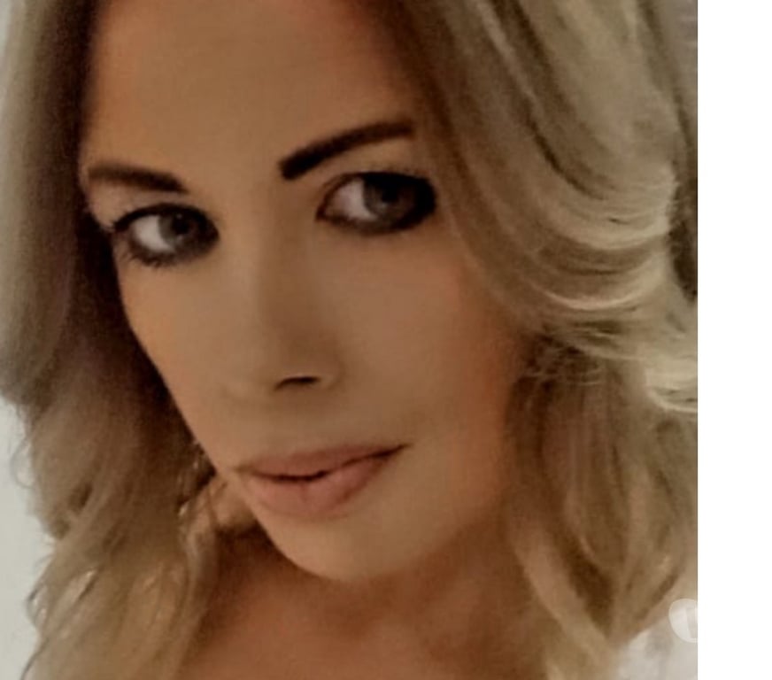 Escorts Greater Manchester Stockport - Photos for Meet Ellie 40 something English naughty blonde