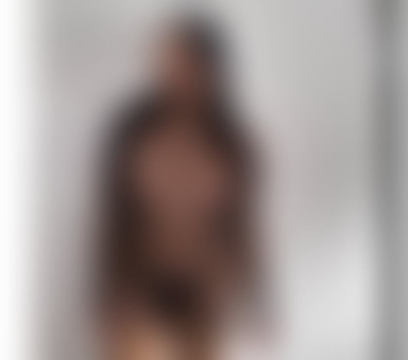  Escorts Crewe Cheshire East - Photos for Hello there I m New here call my to meet together outcall