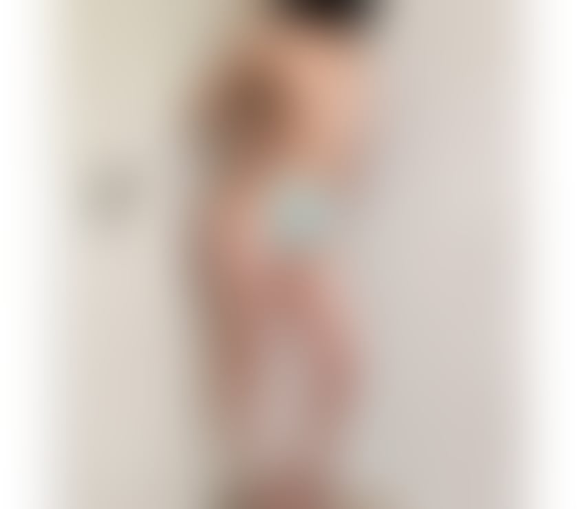 Escorts West Northamptonshire Cliftonville - West Northamptonshire - Photos for Sensual Brunette Elegant, Passionate CHLOE