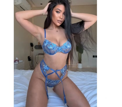  Escorts & Erotic Massage Watford High Street Station Watford - Photos for NEW IN TOWN THE BEST SERVICES