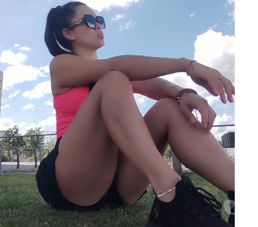 Escorts West Yorkshire Leeds - Photos for Camila hot latina sweet massage