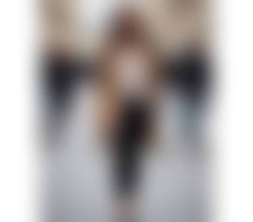 Escorts North West London Kilburn Station - North West London - Photos for Lia Valli - Brasilian Muse