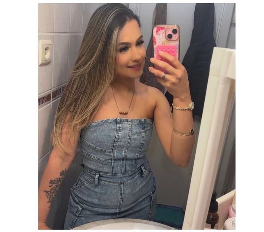 Escorts East London Limehouse - East London - Photos for Larah - extras - party @@🇧🇷💋