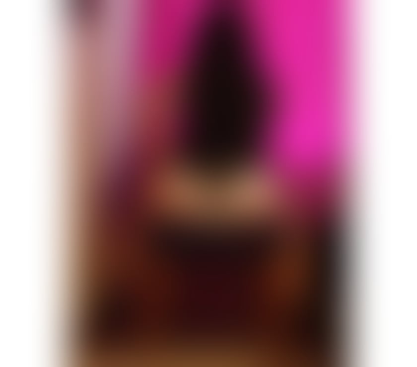 VERY HOT LATIN ASIAN GIRL IN COLCHESTER SMS