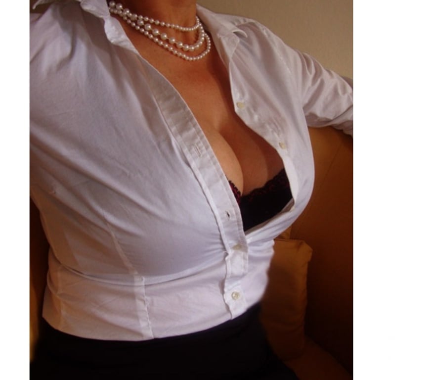 Escorts Edinburgh Edinburgh - Edinburgh - Photos for EVA IN EDINBURGH!