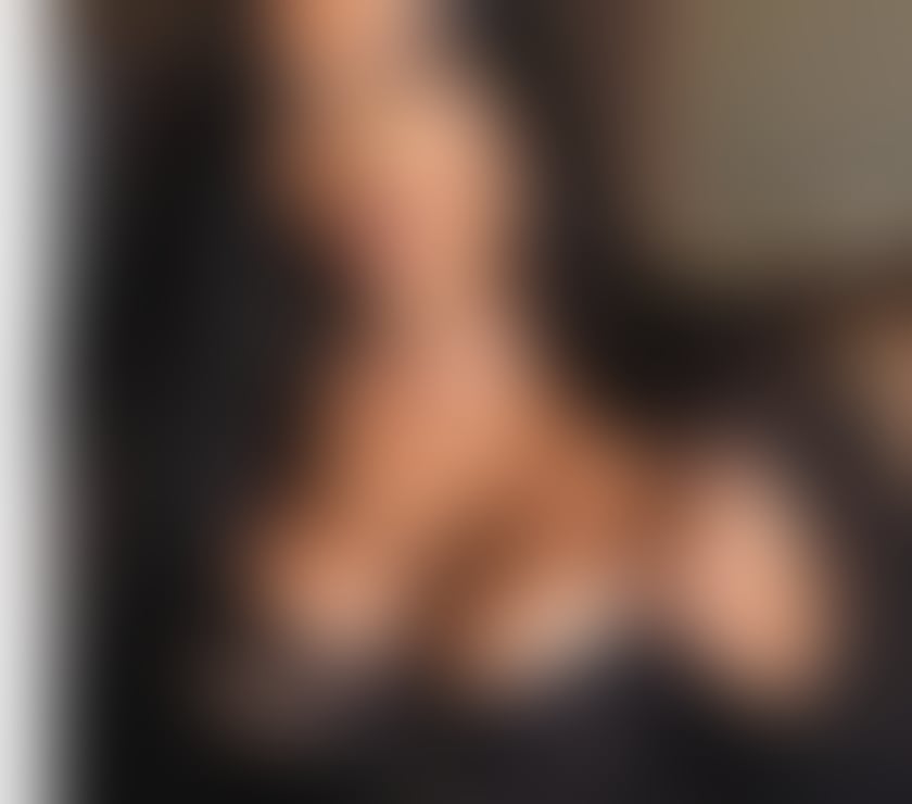 Escorts and Massages Pitsea Basildon - Photos for Party girl just outcall xx