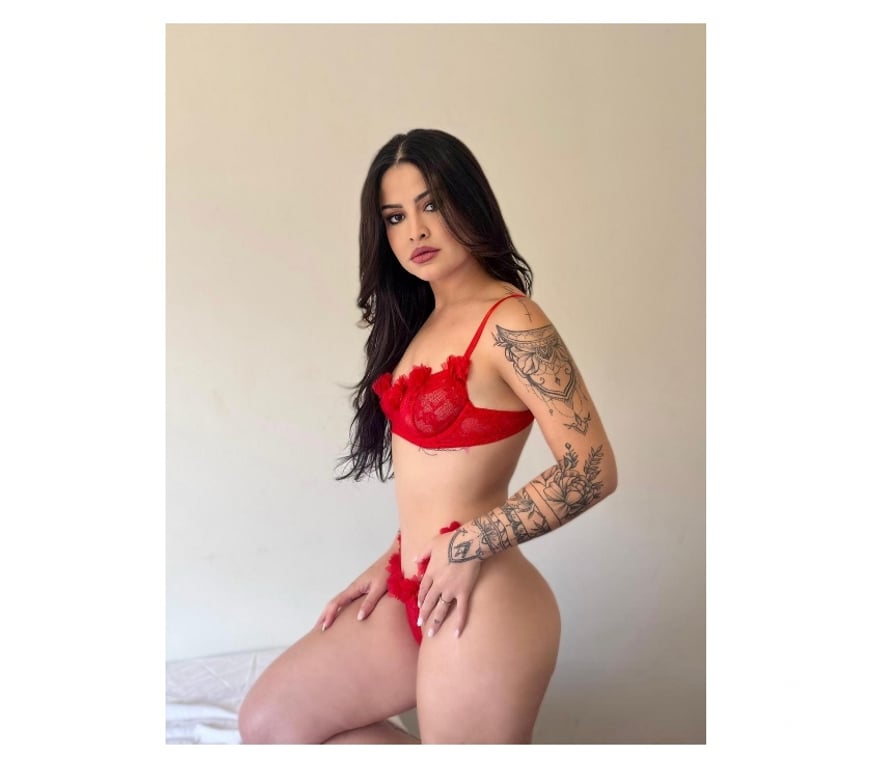 Escorts South East London Bromley - Photos for 🌹Her Smile🌹 in the Shadow🌹GABY