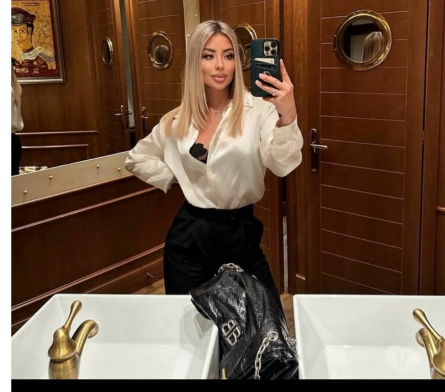 Escorts South East London Bromley - Photos for Hot iris xx call me x x xxx