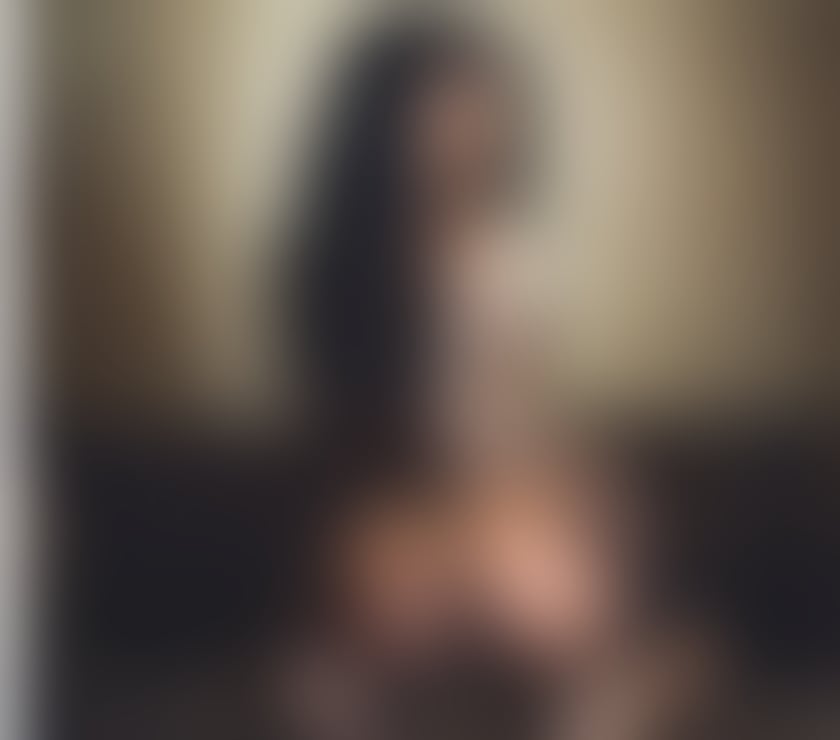 Escorts Buckinghamshire Milton Keynes - Photos for New in your town ‼️Queen of owo and party 🍭🥂