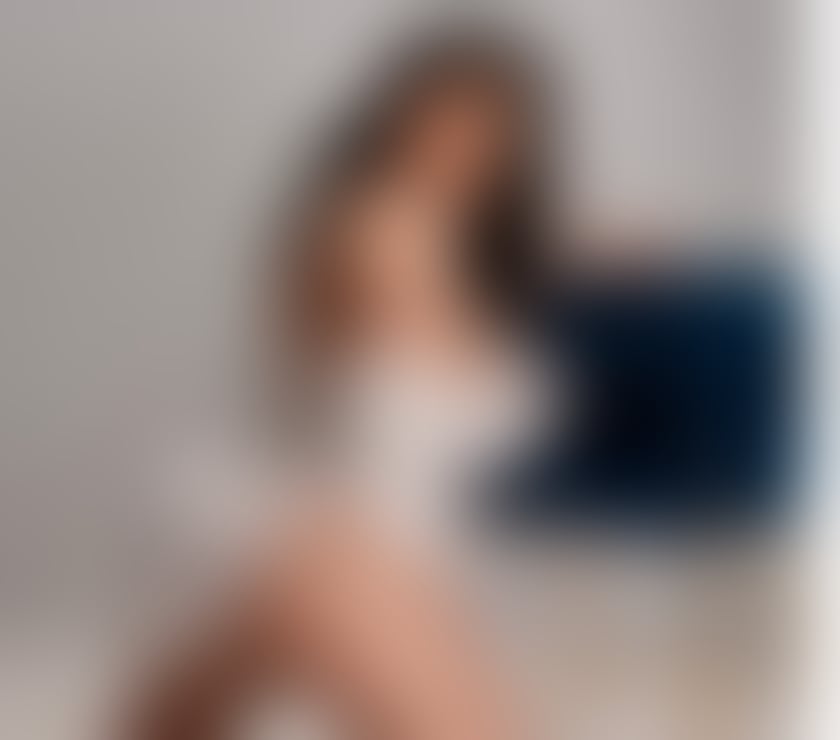 Escorts Hertfordshire Stevenage - Photos for OUTCALL ONLY ** 🚗 Stunning Lorrette ** 🌸