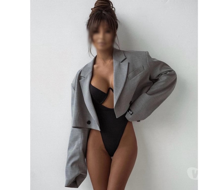 Escorts East London Havering - Photos for OUTCALL ONLY ** 🚗 Stunning Lorrette ** 🌸