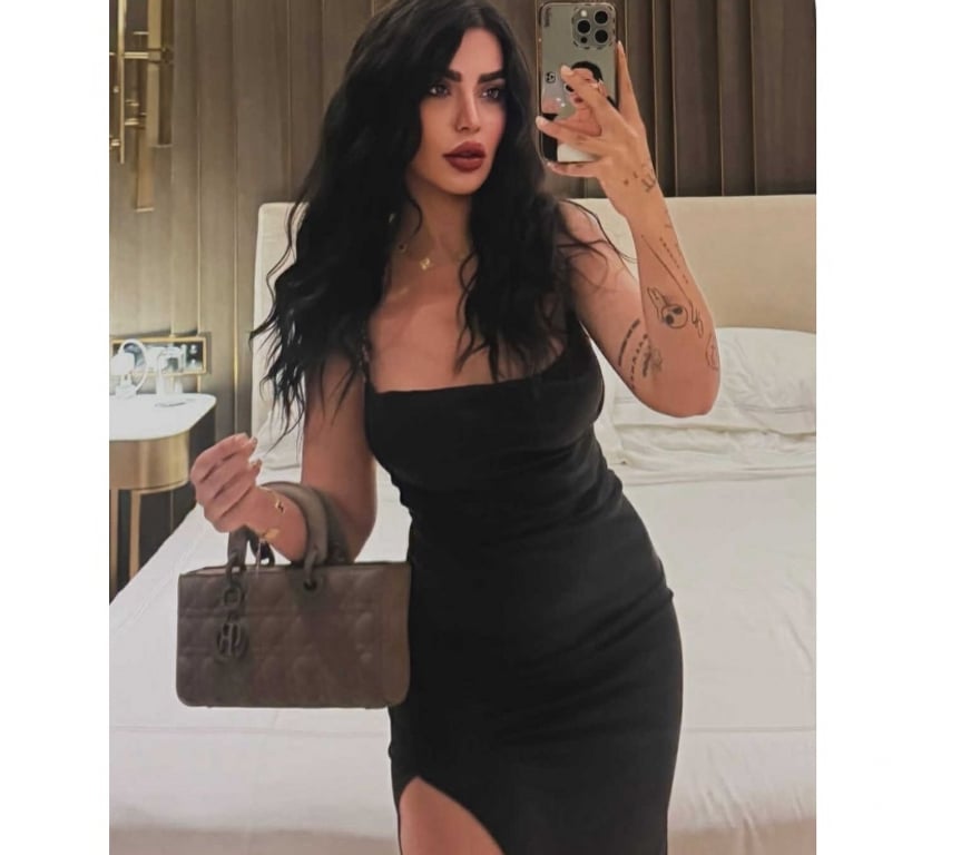 Escorts Hertfordshire Watford - Photos for OUTCALL ONLY ** 🚗 Lovely girls for you! 🌸