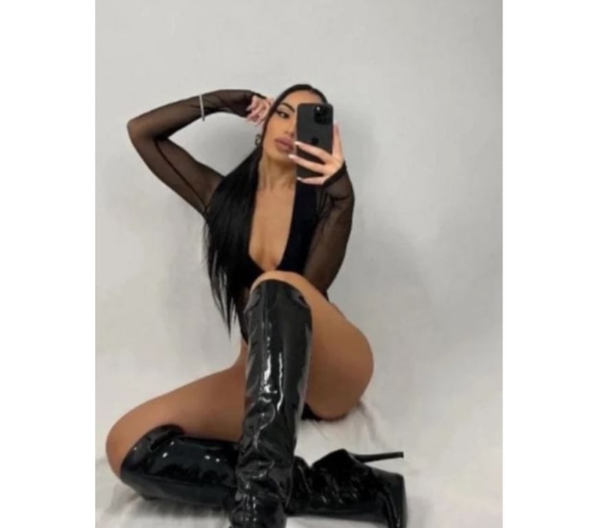 Escorts Belfast Belfast City Centre (South) - Belfast - Photos for 🔥💣CARINA SEXY SLIM PARTY HOTT OUTCAL INCAL💣🔥