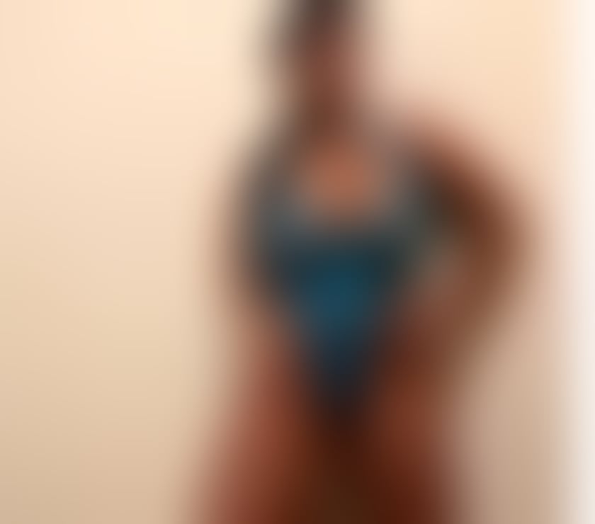 Escorts West Yorkshire Leeds - Photos for naughty big tits outcall incall best experience