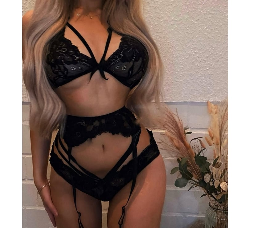 Escorts East London Redbridge - Photos for BARKING💥GIGI MILF💯BEST SERVICE 👌 PARTY