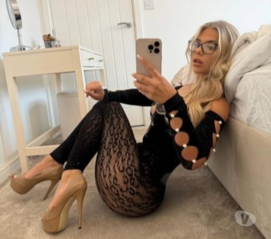 Escorts South West London Kingston upon Thames - Photos for Sarra THE BEST PARTY GIRL ➡️ OUTCALL ONLY ⬅️