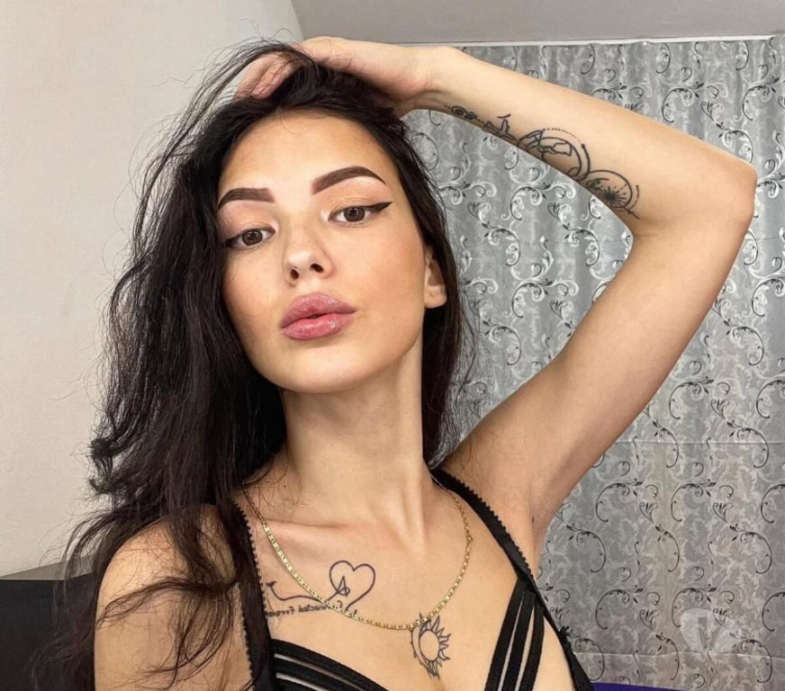 Escorts Kent Tonbridge and Malling - Photos for HEYYYY I AM NEW IN YOUR TOWN RIGHT NOW X