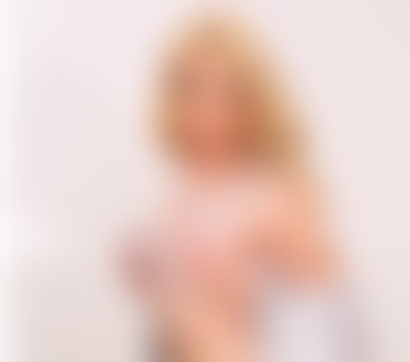 Trans Escorts Essex Southend-on-Sea - Photos for Alice Hilton The Naughty Brazilian Tgrils