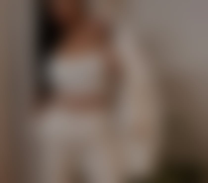 Escorts West Midlands Walsall - Photos for Merry new here owo include price open 30£ call 07717953510