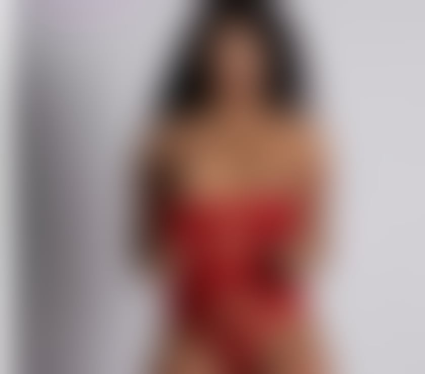 Escorts West Northamptonshire Northampton - West Northamptonshire - Photos for Júlia Galvão Hot Latina❤️‍🔥 chocolate 🍫