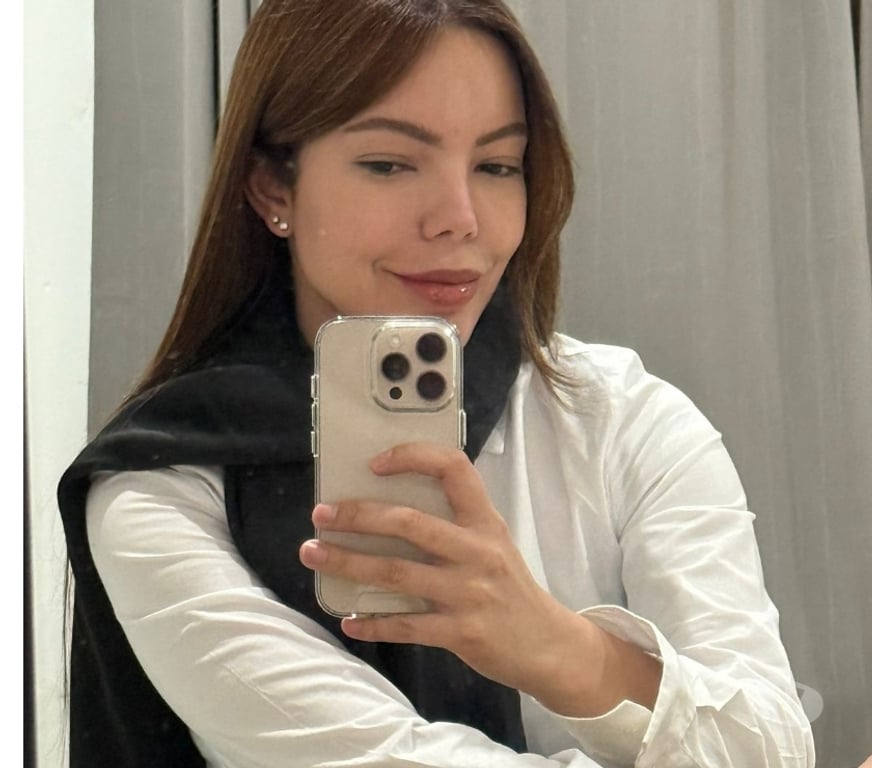 Escorts South West London Earls Court - South West London - Photos for Victoria Torres - Super sexy and Slim brazilian,