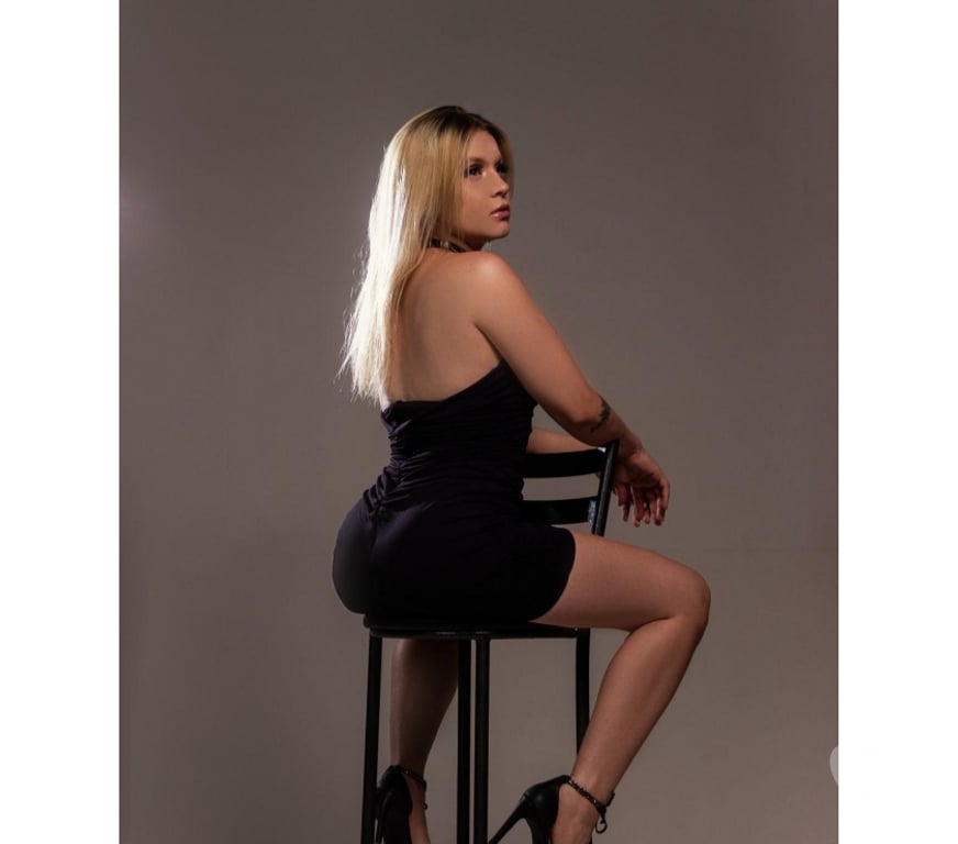 Escorts North London Enfield - Photos for Carol 🍑 Brazilian 🔥🇧🇷 Party Girl 🍾