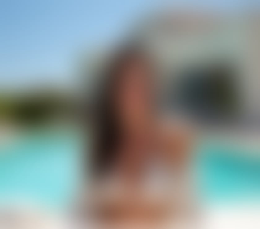 Escorts Central London Victoria - Central London - Photos for Lia Valli - Brasilian Muse