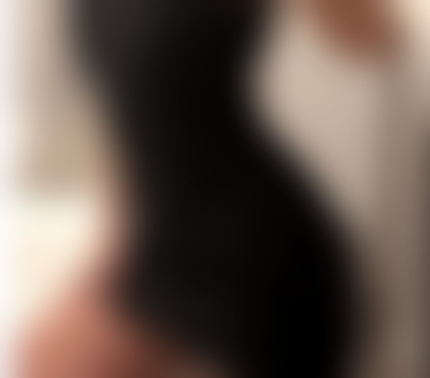 Escorts Cheshire West and Chester Ellesmere Port - Cheshire West and Chester - Photos for English Slim Leggy Brunette Escort GFE or Party Girl