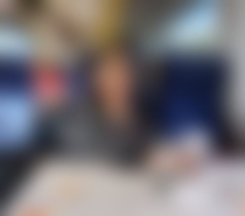 Escorts West Sussex Crawley - Photos for TRAVELLING KIWI LADY LATE 60S
