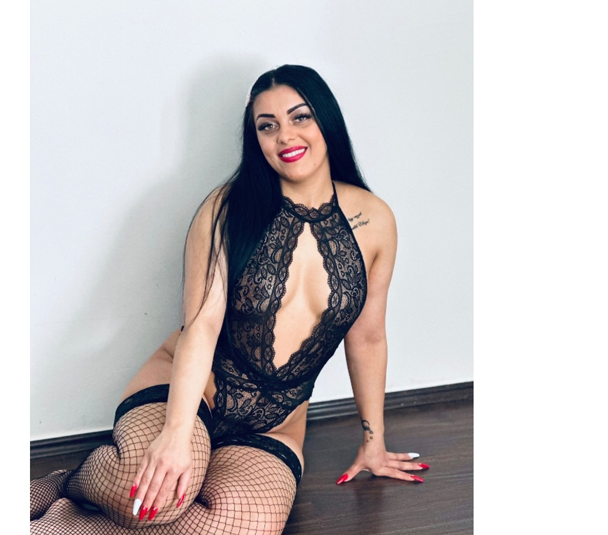 Escorts North London Wood Green - North London - Photos for ☎️Rebecca☎️Best Hungarian Party Girl☎️