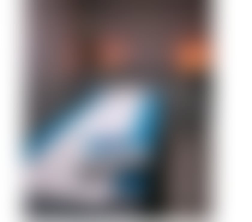 Escorts Surrey Runnymede - Photos for Tantric massage , Dip tissue with Laura