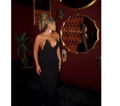 Escorts Addlestone Runnymede - Photos for Tantric massage , Dip tissue with Laura
