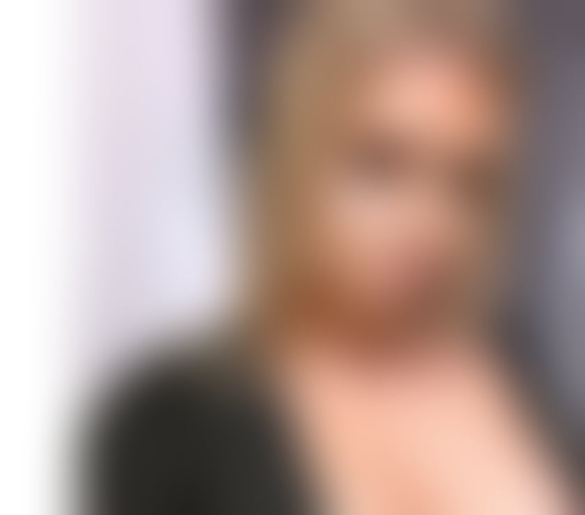 Escorts South West London Tooting Broadway - South West London - Photos for Delia new here very nice