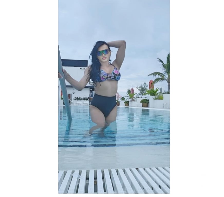 Escorts Somerset Bath and North East Somerset - Photos for Allana, Ts North American