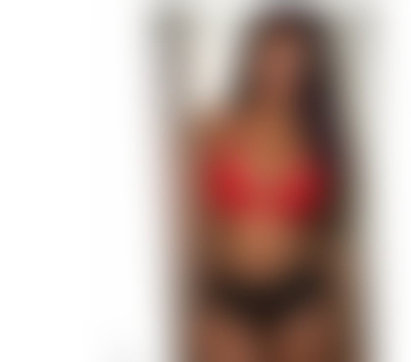 Escorts West Yorkshire Wakefield - Photos for Sexy Karina🍑🍑 girl party🎉🎉