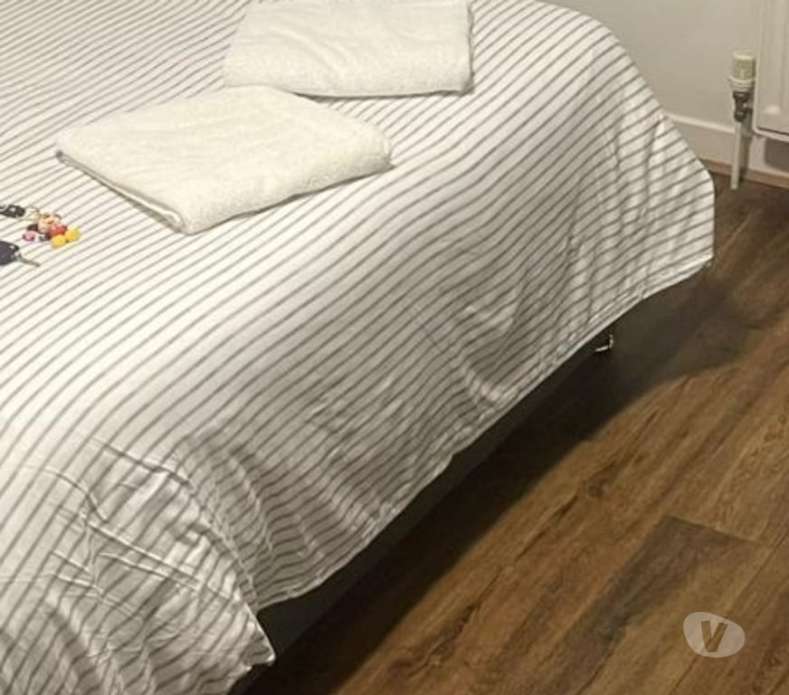 Local Swingers West Midlands Walsall - Photos for Asian male waiting in hotel for couples mf or female
